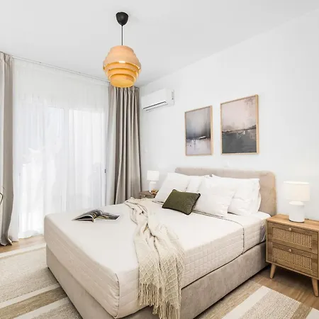 Apartment The Sanctuary - Private Rooftop Pool Penthouse By Nomads