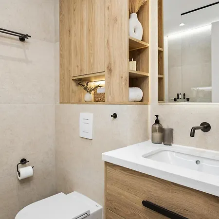 The Sanctuary - Private Rooftop Pool Penthouse By Nomads